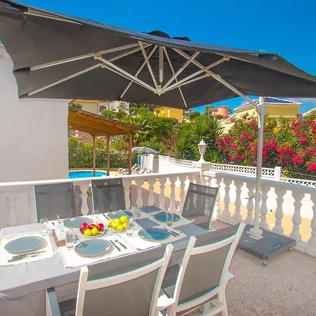 Abahana Villas Naranjo Villa